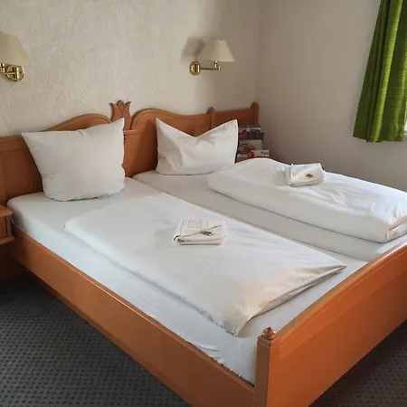 Pensionat Gaestehaus Birke 3*